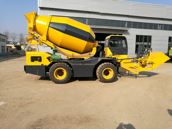 self loading concrete mixer